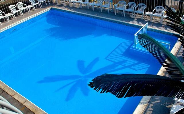 AA Heart of Wildwood Motels
