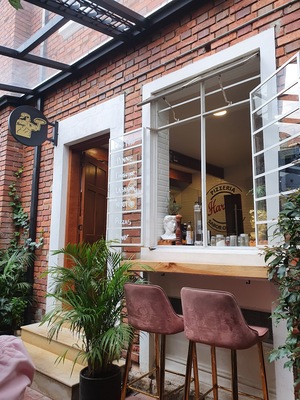 Harrys Restaurant