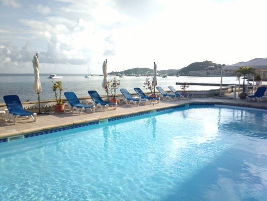Le Beach Hotel