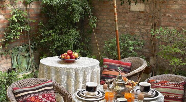 Novecento Boutique Hotel