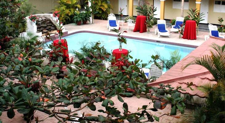Golf View Hotel