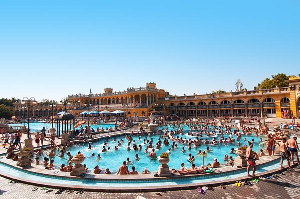 Szechenyi Baths and Pool