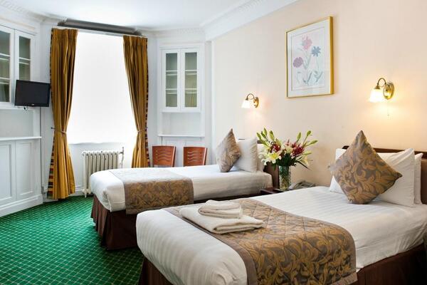 Astor Court Hotel