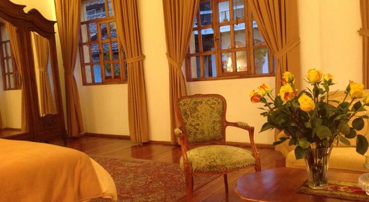 Casa Montalvo