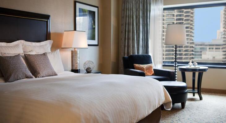 Renaissance Chicago Downtown Hotel