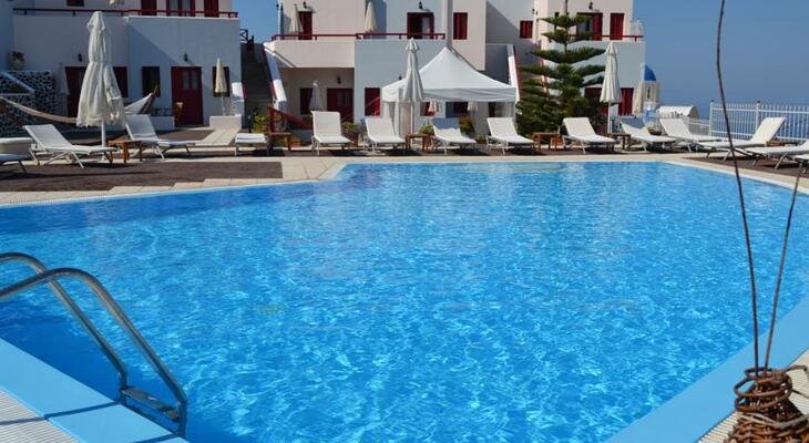 Dream Island Hotel