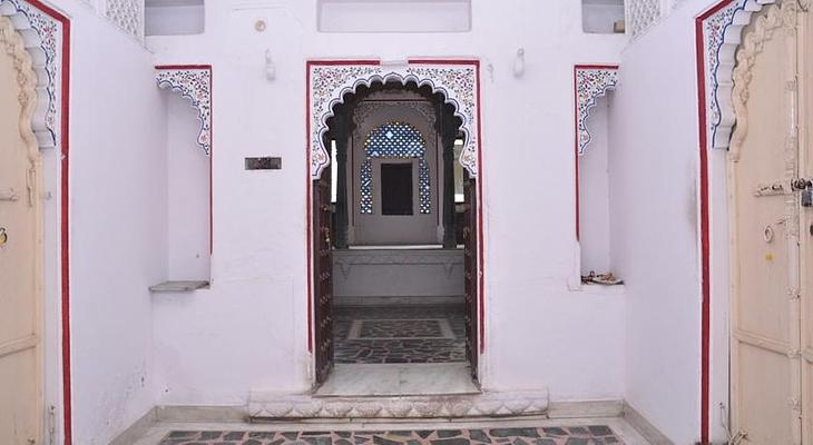 Hotel Gangaur Palace