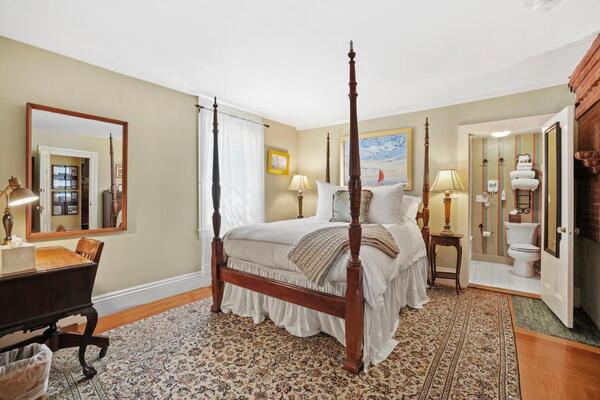 Martin House Inn