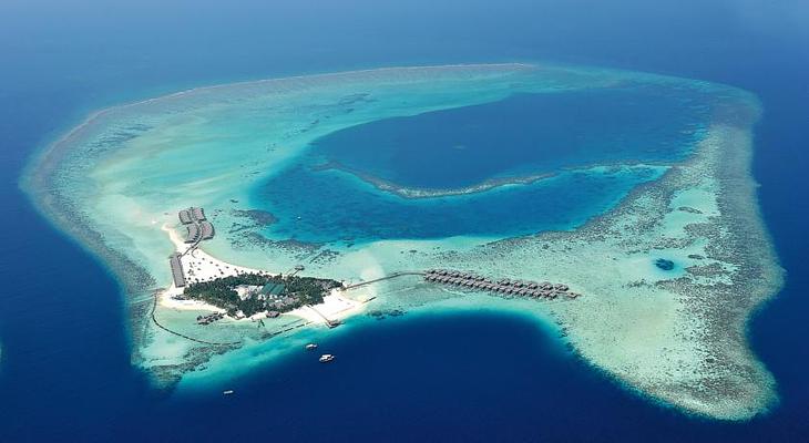 Constance Moofushi Maldives