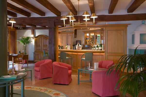 Hotel A La Cour D'alsace By Happyculture