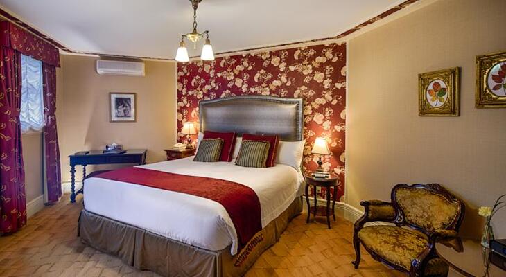 Abigail's Hotel