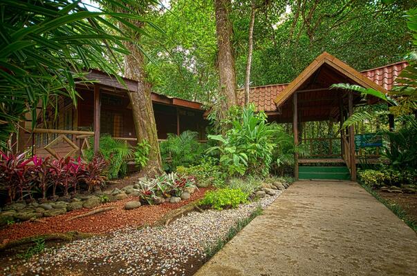 Pachira Lodge