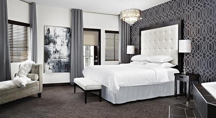 Four Points by Sheraton Hotel & Suites Calgary West