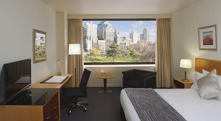 Radisson on Flagstaff Gardens Melbourne