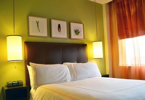 Glenn Hotel, Autograph Collection
