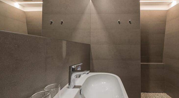 Metropole Suisse Hotel