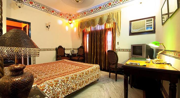 Umaid Mahal-A Heritage Style Boutique Hotel