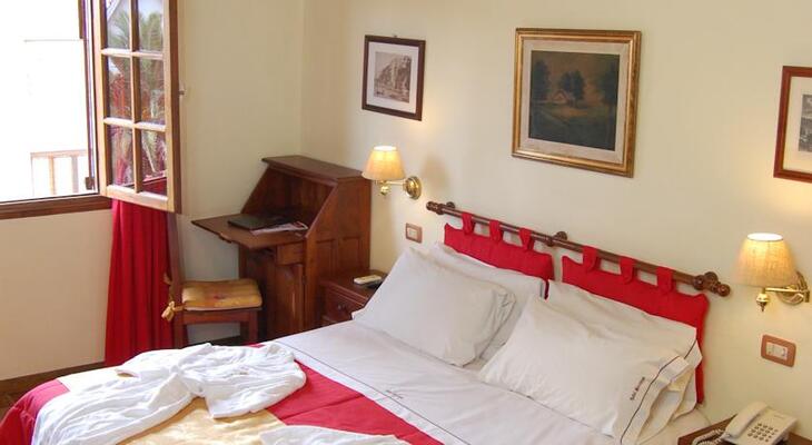 Hotel Sirenuse