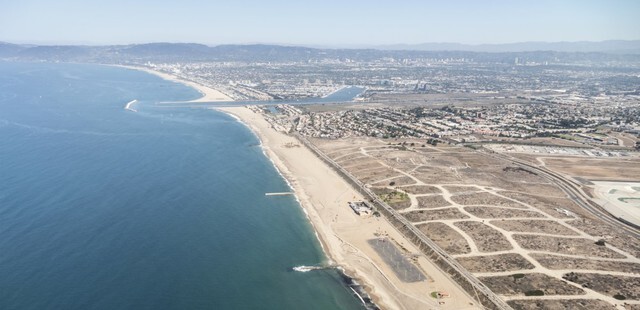 Dockweiler State Beach