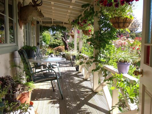 Keiko's Cottages & Bed & Breakfast