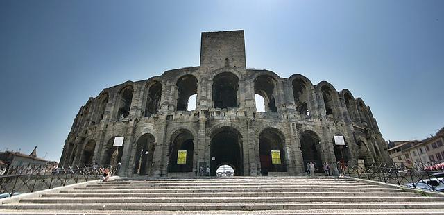 Amphitheatre (les Arenes)