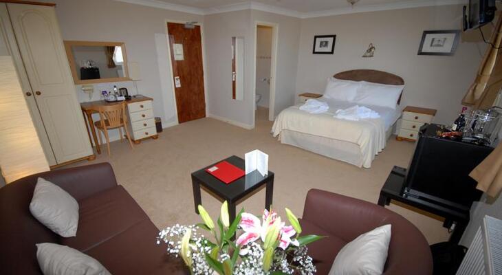 Riviera Lodge Hotel Torquay