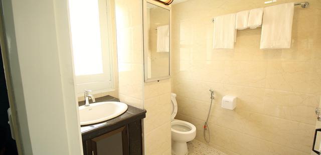 Royal City Hotel