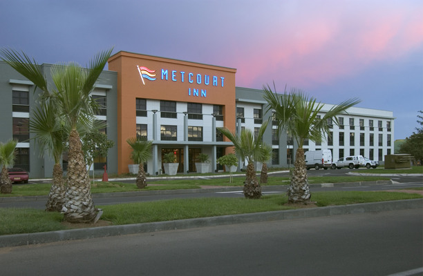 Peermont Metcourt Inn at The Grand Palm