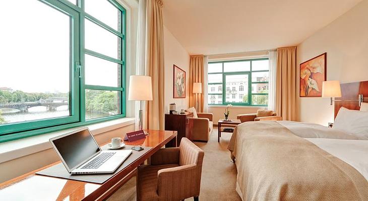 AMERON Berlin ABION Spreebogen Waterside