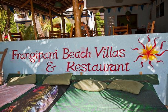 Hotel Frangipani Beach Villas