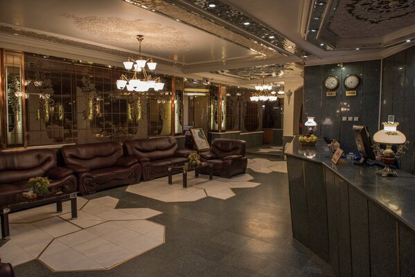 Setareh Hotel