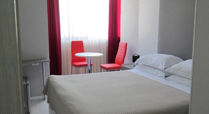 Freddy's Hotel