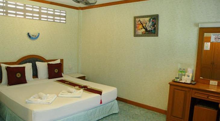 Chaokoh Phi Phi Hotel & Resort