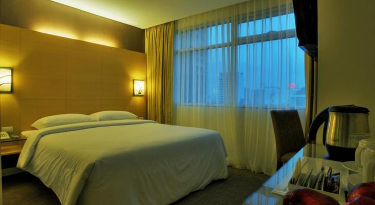 St Giles Makati Hotel
