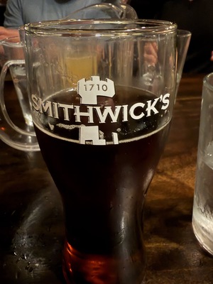 Dubh Linn Gate Irish Pub