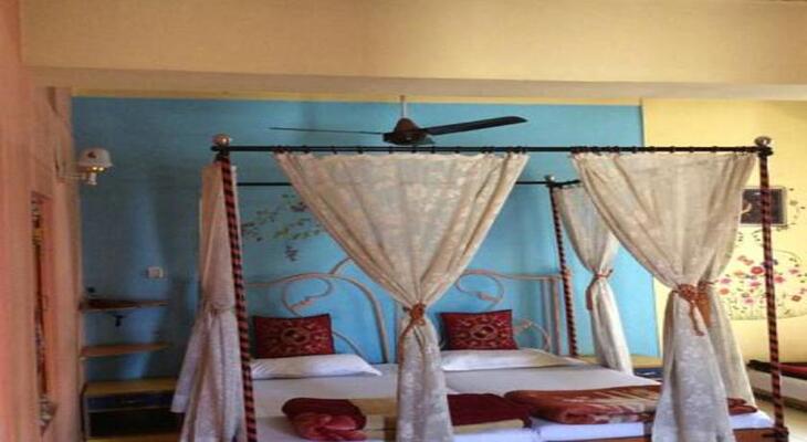 Govind Hotel