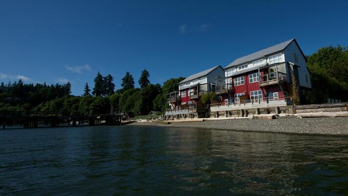 Boatyard Inn