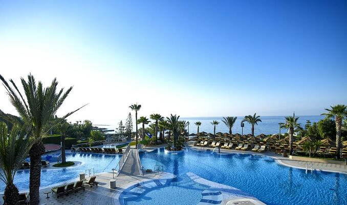 Four Seasons Hotel