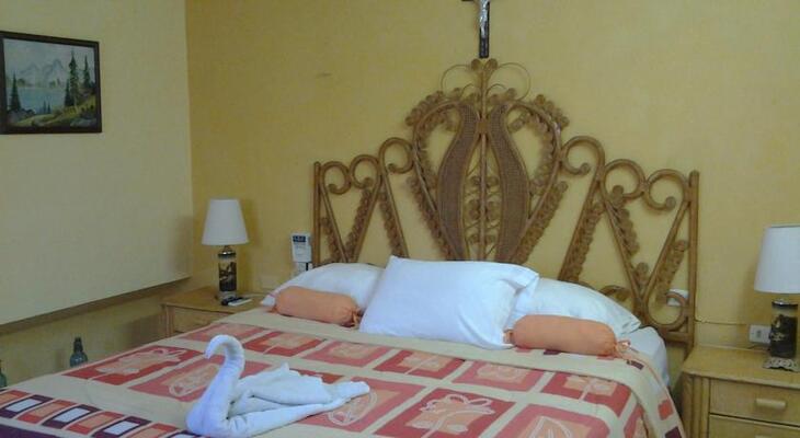62 St. Guest House