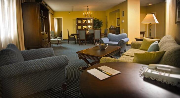 DoubleTree by Hilton Hotel Nashville Downtown