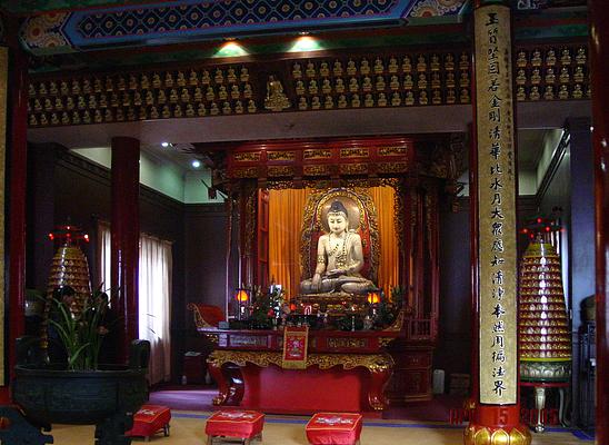 Jade Buddha Temple