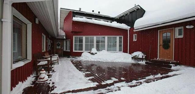 Aaria Bed And Breakfast
