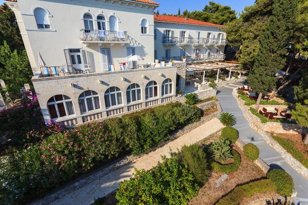 Hotel Moeesy Blue & Green Oasis