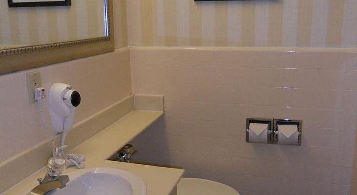 Baymont by Wyndham San Diego Downtown