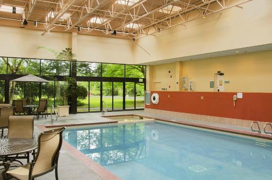 DoubleTree Suites by Hilton Hotel Seattle Airport - Southcenter