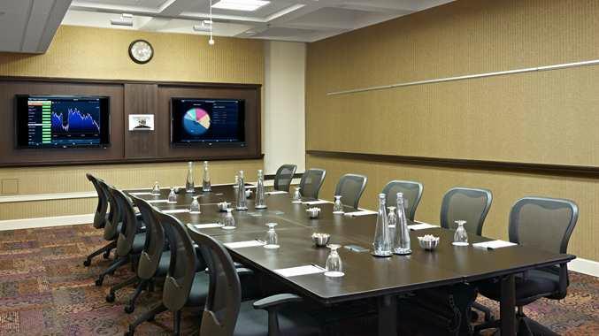 DoubleTree by Hilton Hotel & Conference Centre Regina