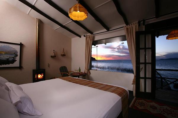 Isla Suasi Hotel