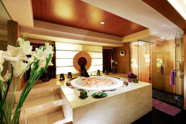 Mercure Xian on Renmin Square