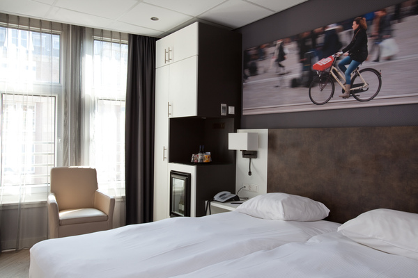Hotel Amsterdam - De Roode Leeuw