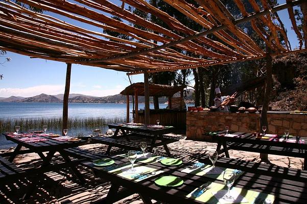 Isla Suasi Hotel